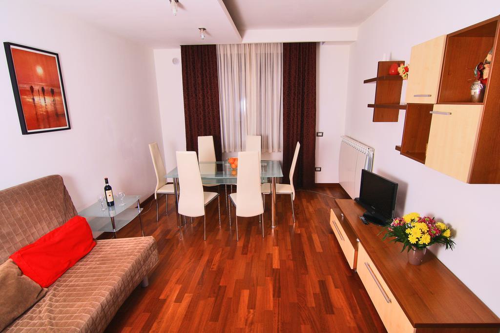 Nirvana Accommodation 부쿠레슈티 외부 사진