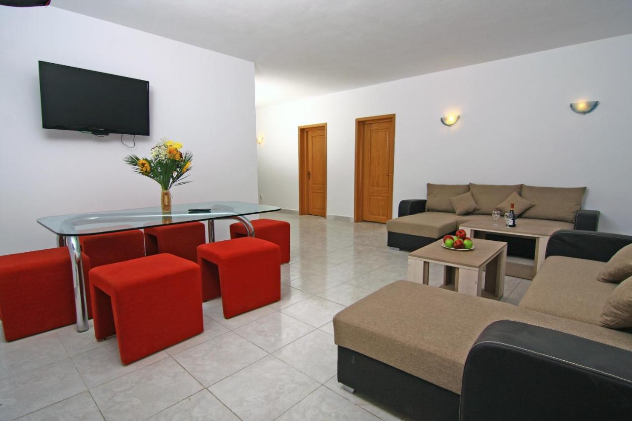 Nirvana Accommodation 부쿠레슈티 외부 사진
