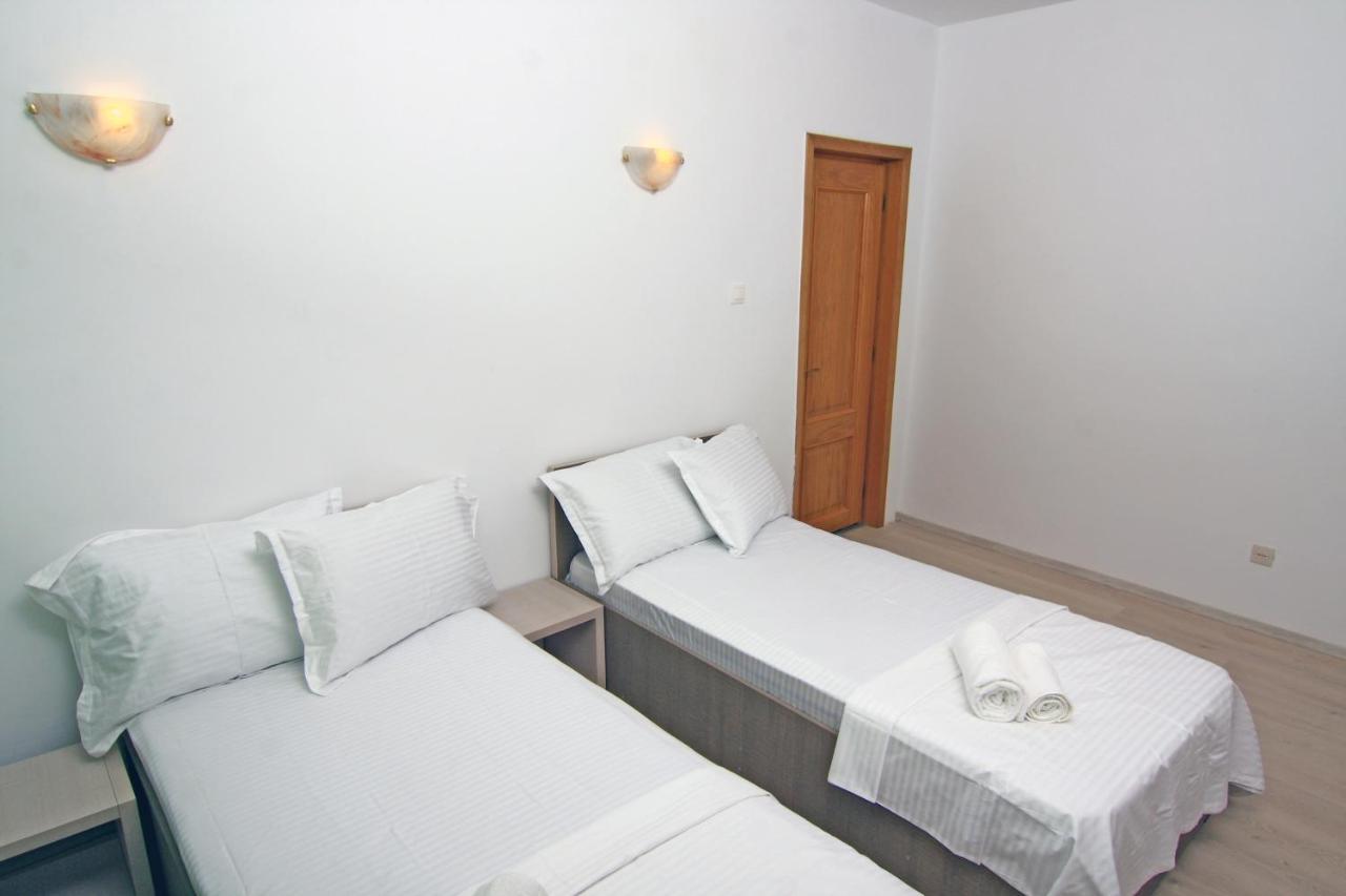 Nirvana Accommodation 부쿠레슈티 외부 사진