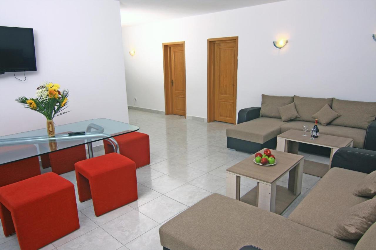 Nirvana Accommodation 부쿠레슈티 외부 사진